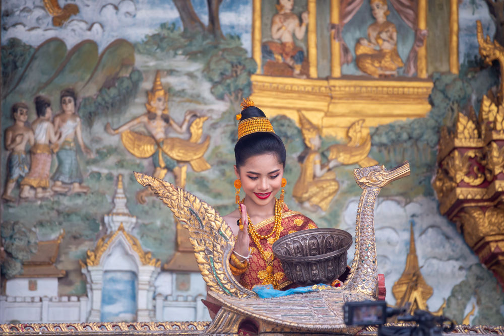 老挝琅勃拉邦庆祝泼水节