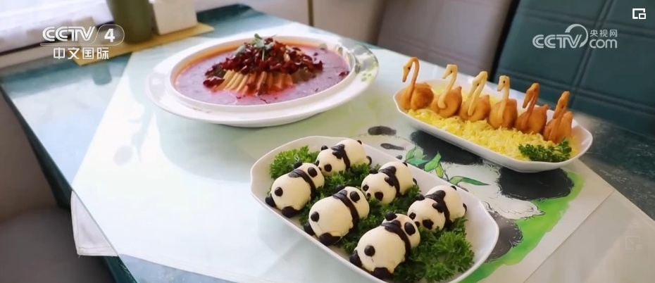 销售火热、热度升高!消费场景丰富多样 “五一”假期旅游市场活力迸发 销售火热、热度升高!消费场景丰富多样 “五一”假期旅游市场活力迸发