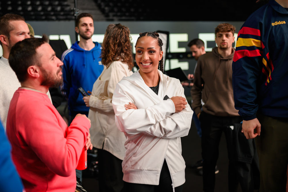 巴黎奥运会:多个代表团比赛装备发布 巴黎奥运会:多个代表团比赛装备发布