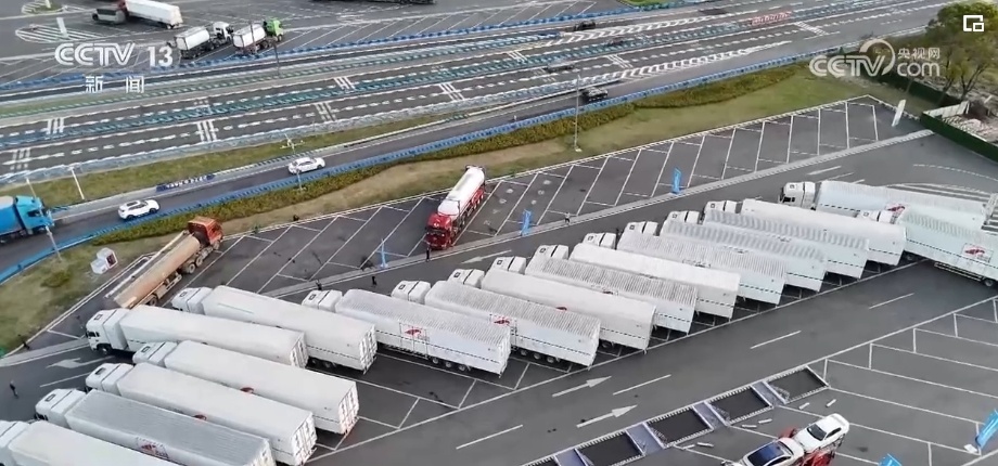 我国氢燃料电池汽车产销量高速增长 加氢站网络不断完善