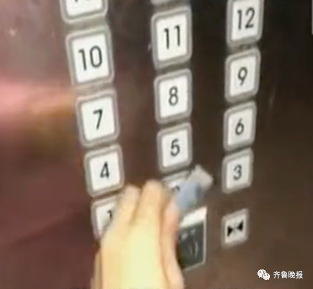博主吐槽坐小区电梯按次收费！网友：这事儿我也经历过