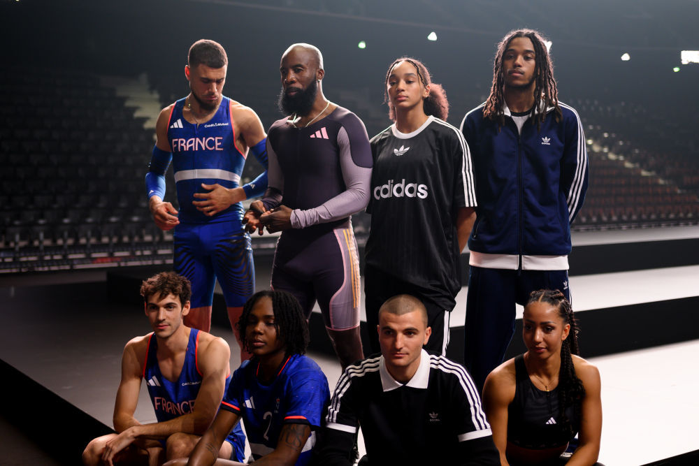 巴黎奥运会:多个代表团比赛装备发布 巴黎奥运会:多个代表团比赛装备发布