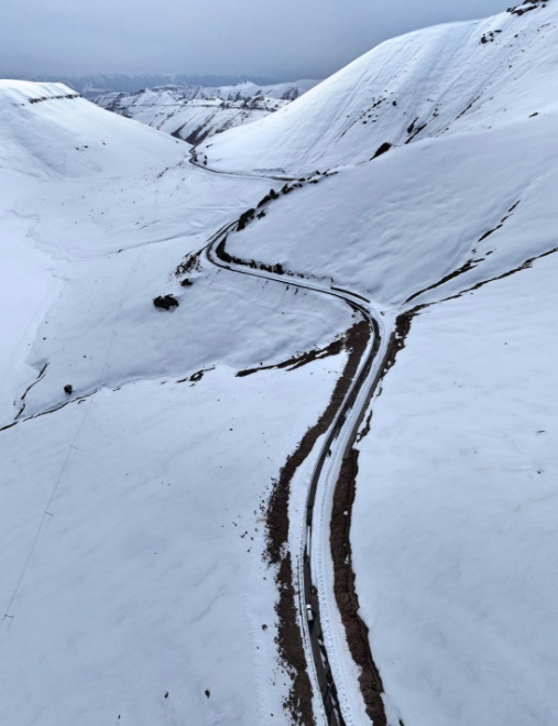 多图!为了独库公路复通,他们除雪有多拼 多图!为了独库公路复通,他们除雪有多拼