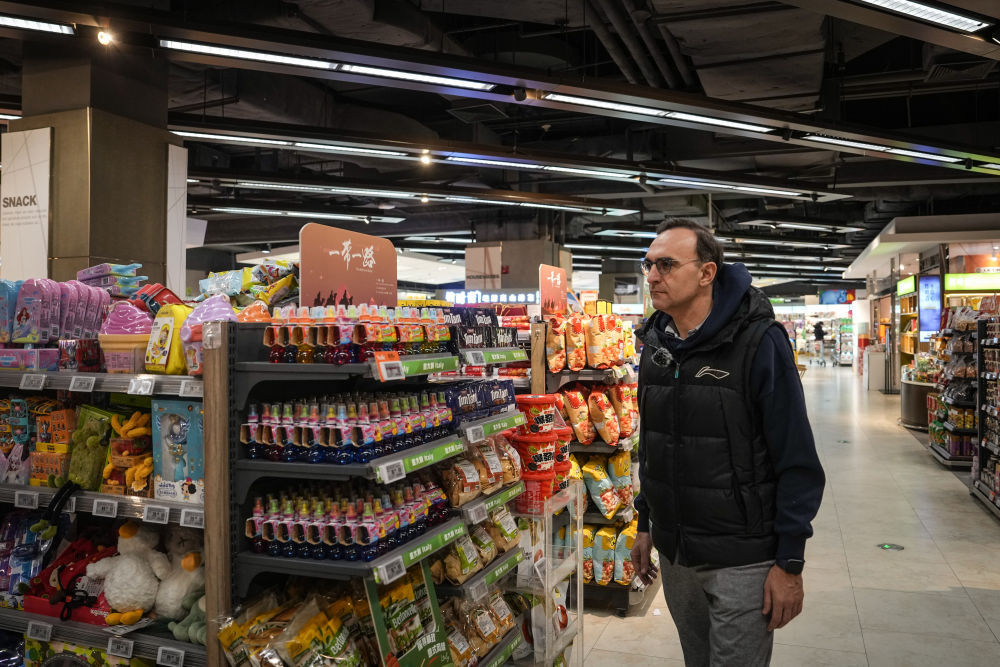 辽宁男篮教练乌戈：我是沈阳人“乌哥”