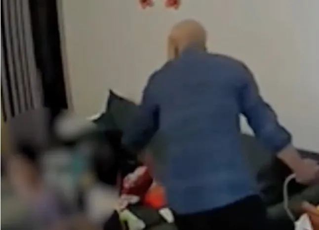 争论谁带娃起口角，深圳一女子被公公掌掴，官方通报→