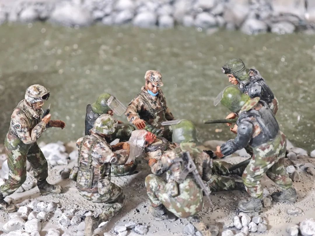 “他当时只有19岁啊……” “他当时只有19岁啊……”