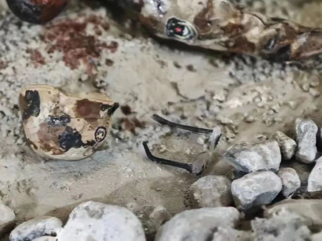 “他当时只有19岁啊……” “他当时只有19岁啊……”