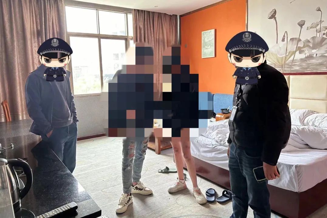 这对情侣，双双被抓！