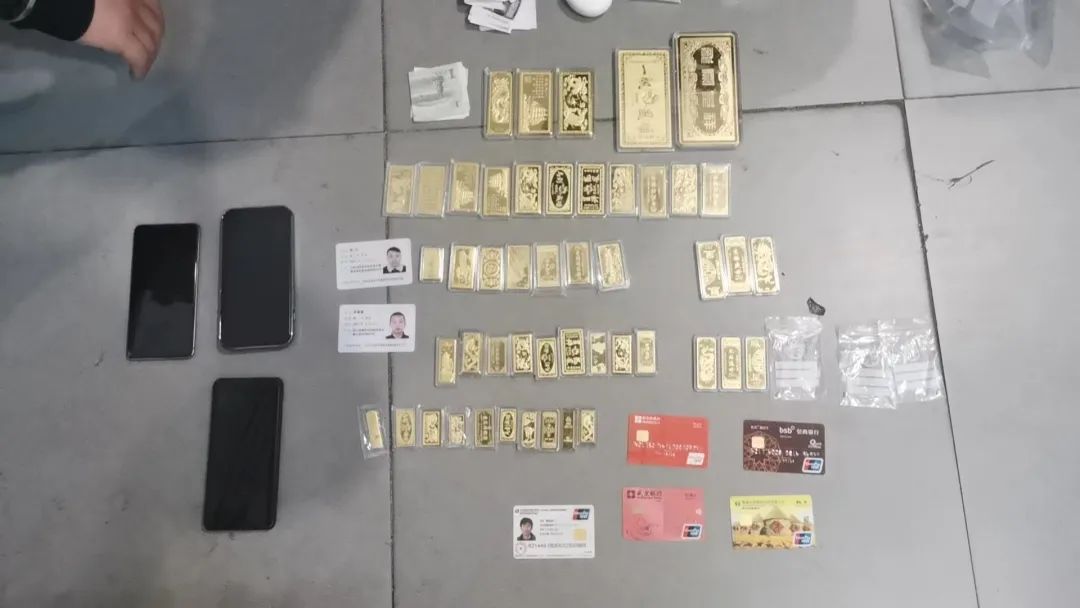 神秘人在合肥花上百万元购买金条……