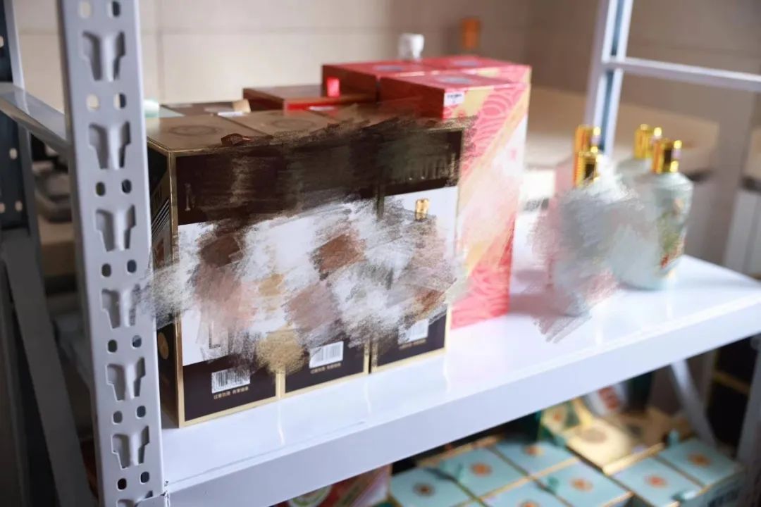 基酒换装摇身一变成名酒？