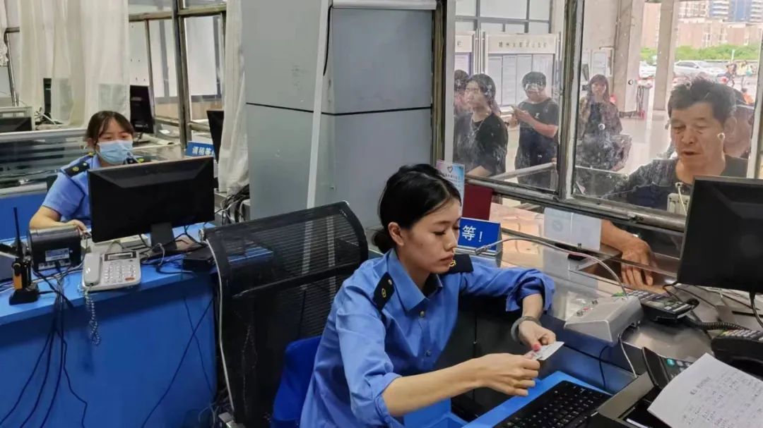 今天，赣州火车站这些列车停运