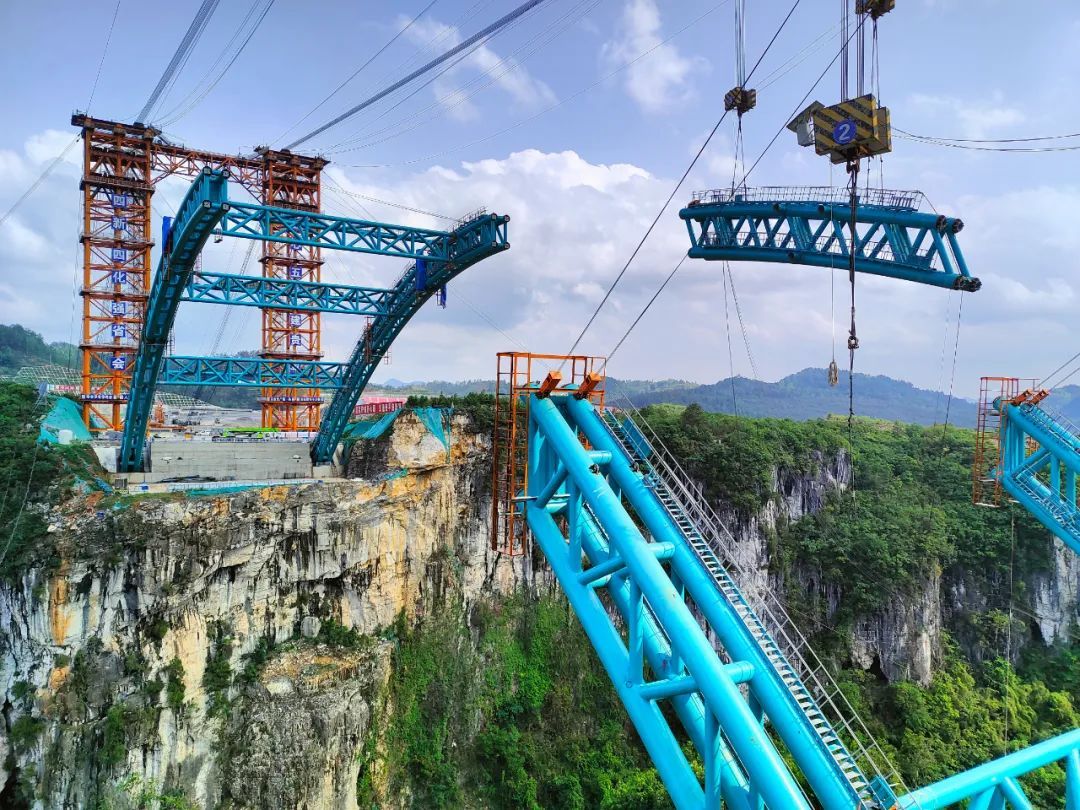 双向6车道,贵州这条高速进度刷新! 双向6车道,贵州这条高速进度刷新!