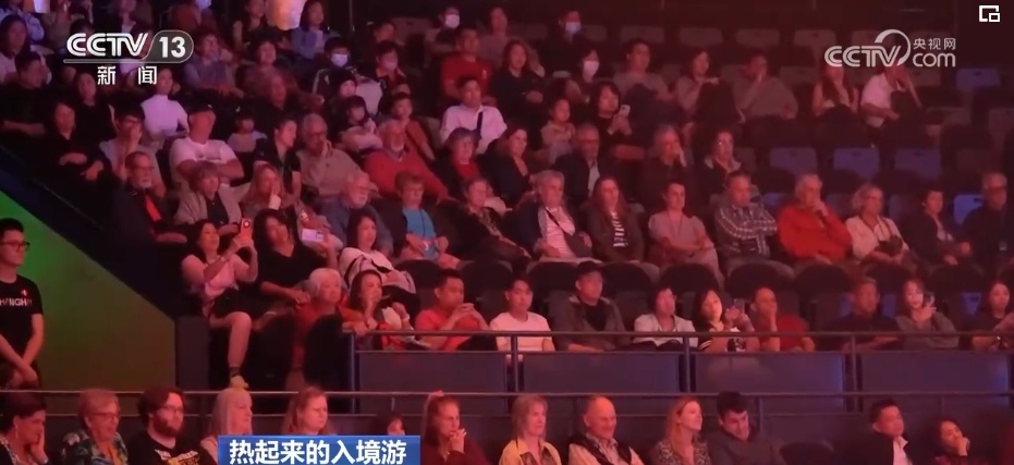 热门景区“挤”满外国游客 小众乡村、高科技景点成“打卡”新选项 热门景区“挤”满外国游客 小众乡村、高科技景点成“打卡”新选项