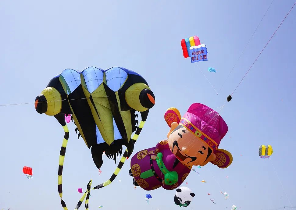 一根线,让港珠澳大桥“上天”了 一根线,让港珠澳大桥“上天”了