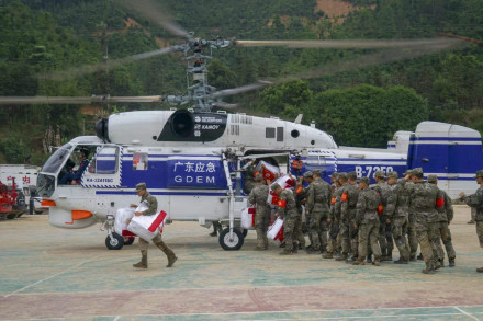 直击广东韶关暴雨抢险救援一线