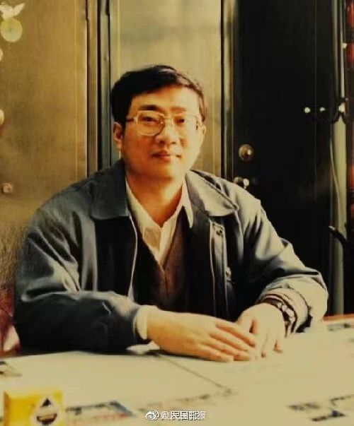 人民海军，生日快乐！