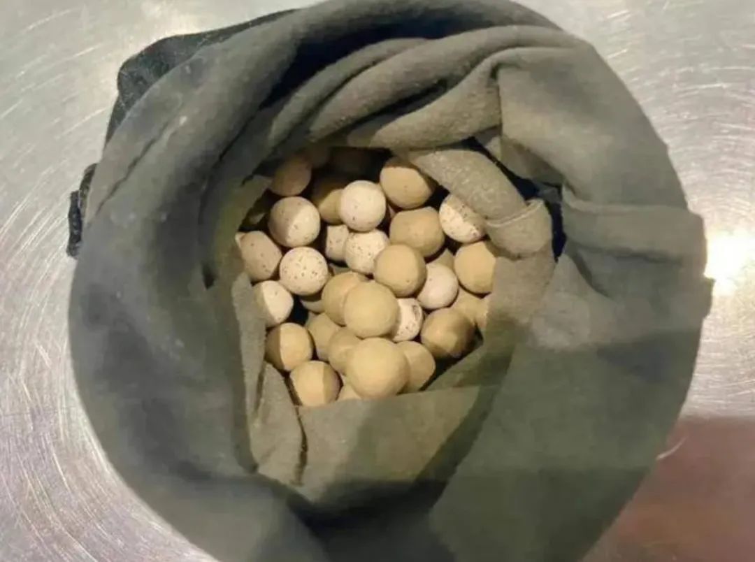 一件“保健内衣”核辐射超标56倍？这些物品千万别带回家！