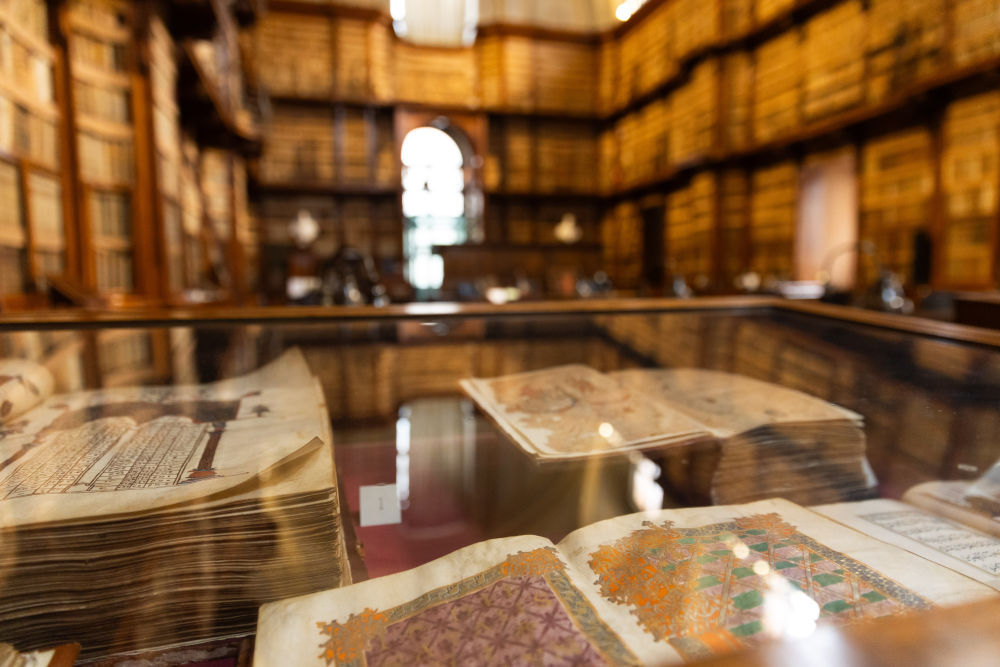 罗马：徜徉古老图书馆