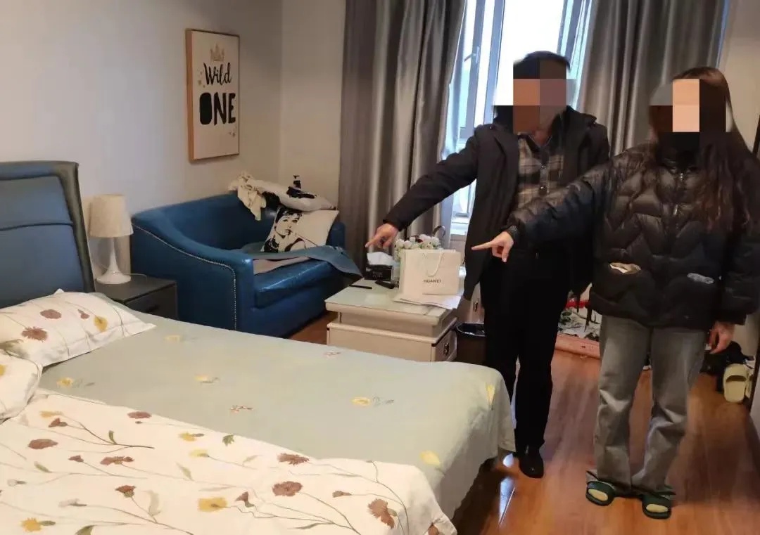 男子发现女友卖淫后竟要求主动入伙！双双被抓