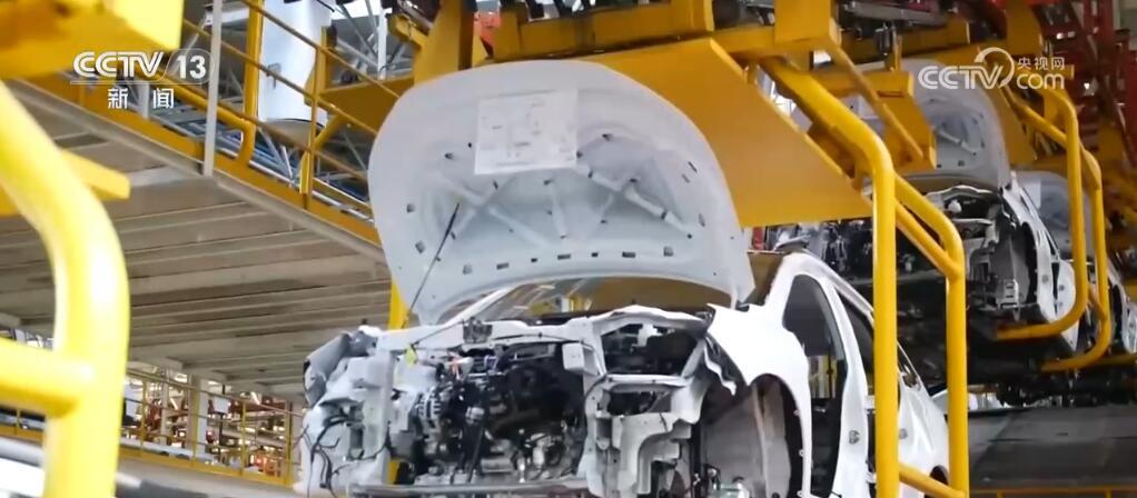 科技创新“点燃”产业升级新引擎 中国经济增长“新”意十足