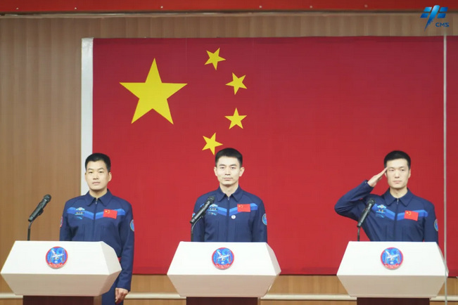 航天员李聪:跑好神舟家族太空“接力赛” 航天员李聪:跑好神舟家族太空“接力赛”