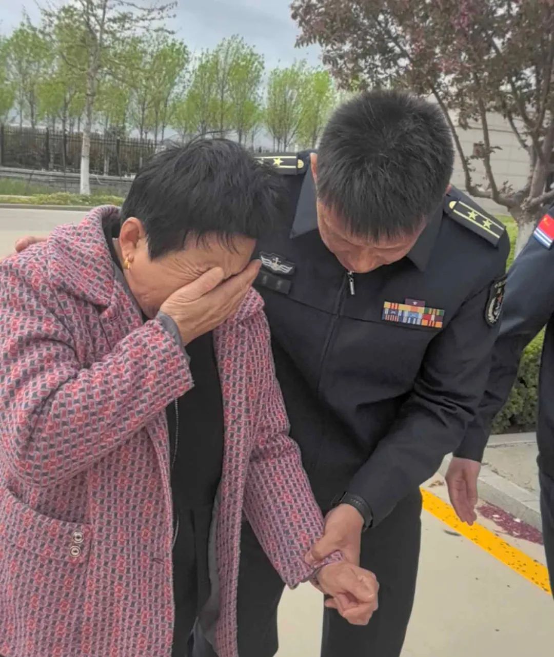 全网关心的持优待证小男孩，最新后续！北海舰队：欢迎你“回家”