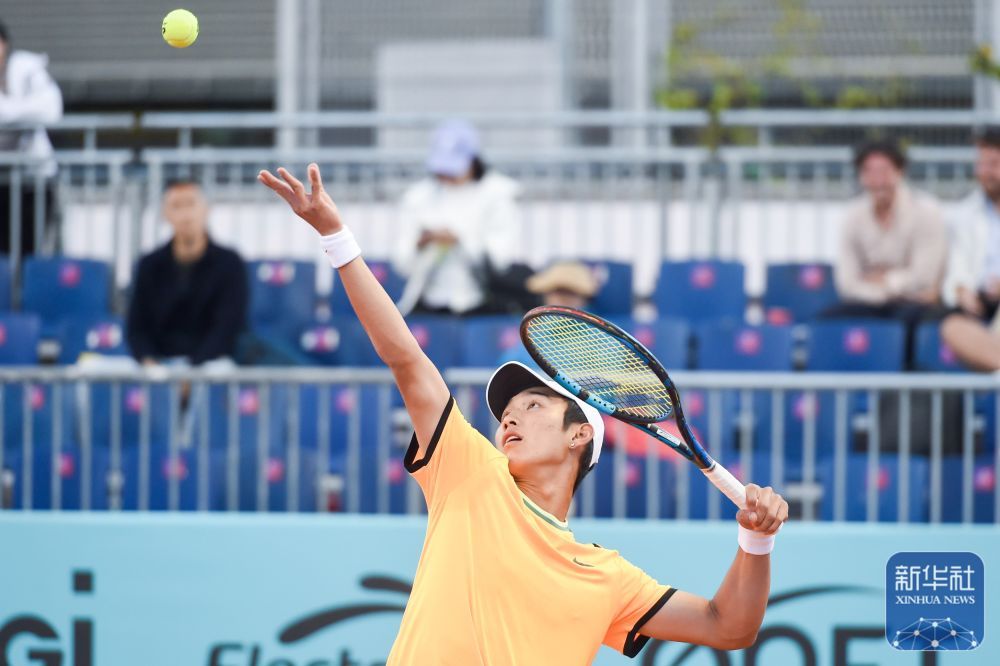马德里网球公开赛:商竣程首轮晋级 马德里网球公开赛:商竣程首轮晋级