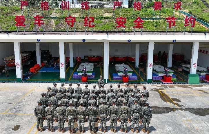 多图直击武警多部队练兵现场 多图直击武警多部队练兵现场