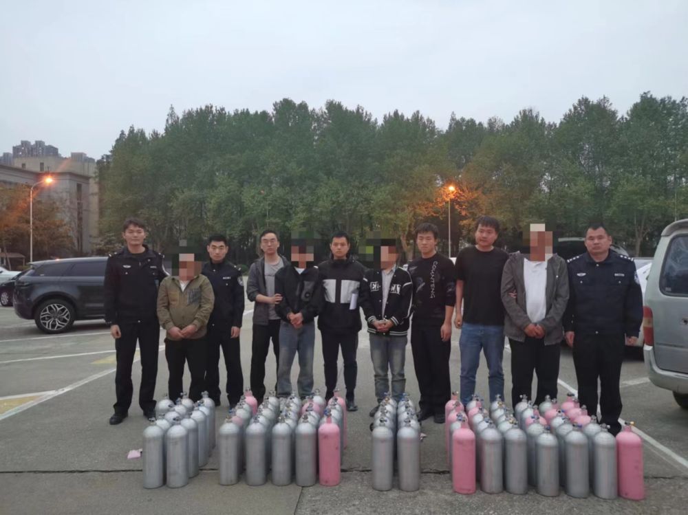 刑拘8人！武汉轨道警方打掉两个非法经营“笑气”的犯罪团伙