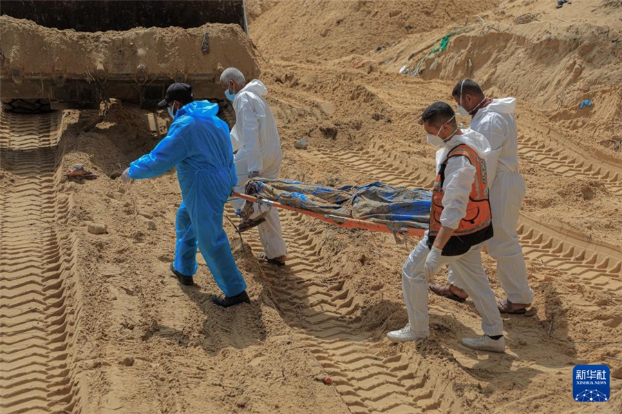 加沙地带一医院发现近300具尸体