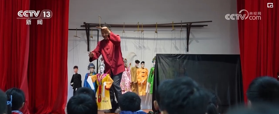 文化中国行 | 千年古镇在历史与现代的交汇中续写新传奇