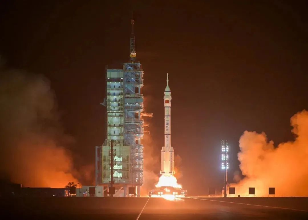 夜空中最亮的“星”