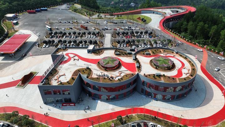 五一出行看保障|行求其畅！看多地交通部门“备战”五一出行高峰