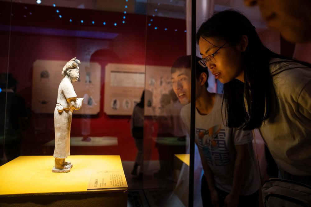 大唐金乡县主特展在长沙博物馆开幕