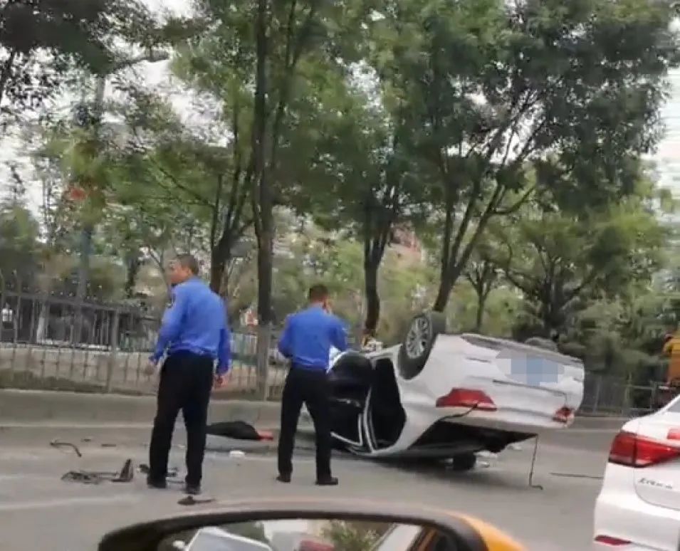 网约车被运政追赶致2死1伤？西安警方回应：谣言！