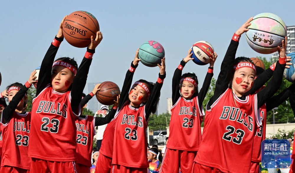 悦享运动 快乐成长 悦享运动 快乐成长