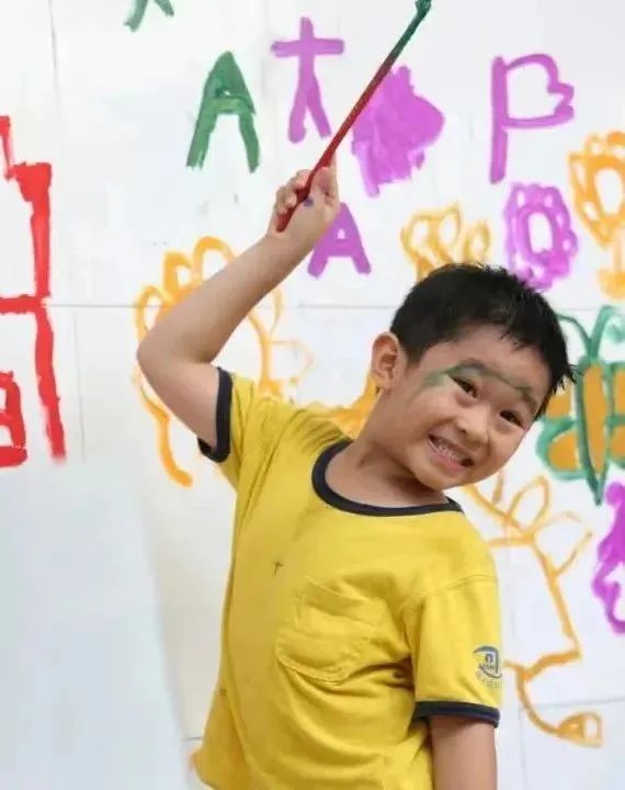 有这样的孩子，你几点回家吃饭？