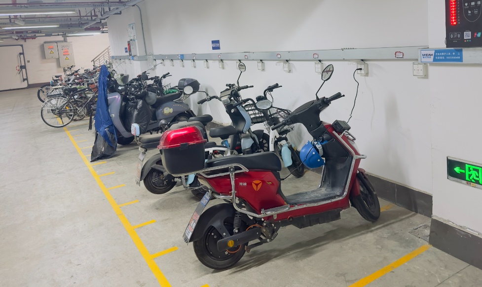 上海明确了！多区发布告居民书，事关电动自行车充电，实施时间公布→