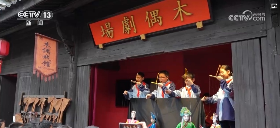 文化中国行 | 千年古镇在历史与现代的交汇中续写新传奇