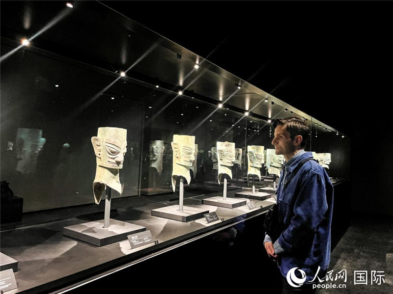 古蜀文明时光之旅：走进三星堆博物馆新馆