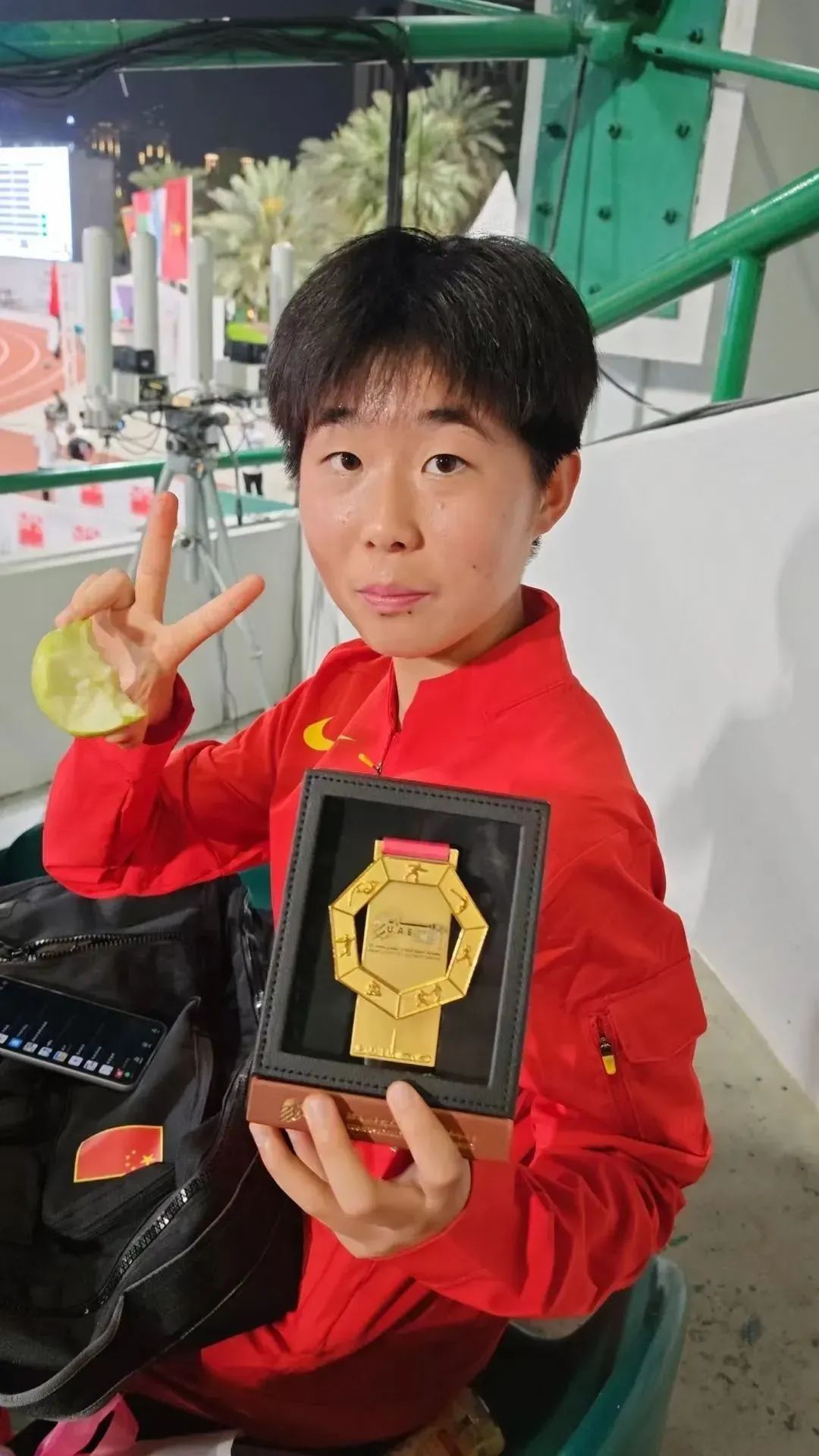 中国队首金!河北邯郸姑娘夺冠! 中国队首金!河北邯郸姑娘夺冠!