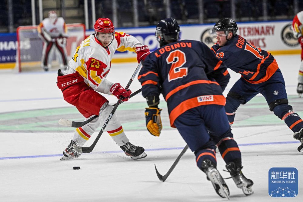 冰球世锦赛｜中国男子冰球队首战告捷