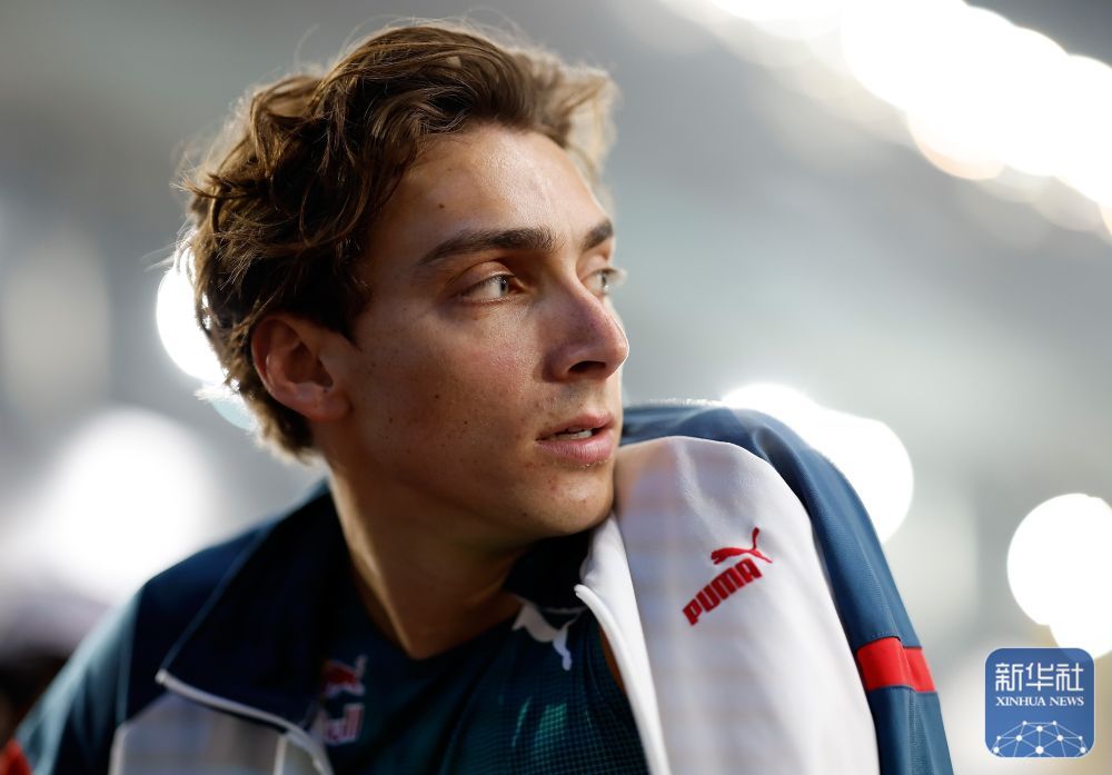 长三角国际钻石赛：杜普兰蒂斯获男子撑杆跳高冠军