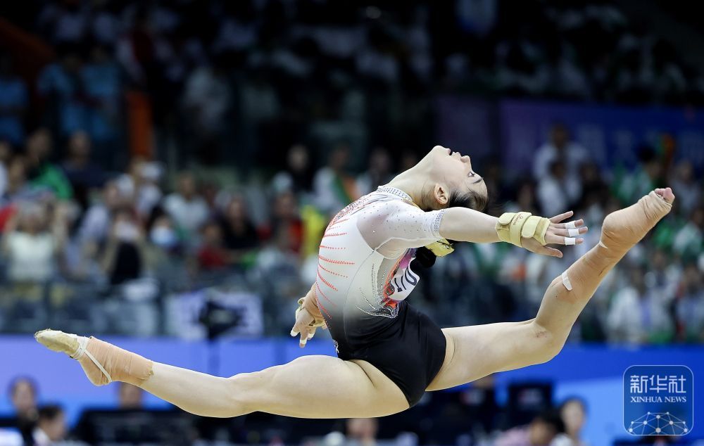 全国体操锦标赛女子个人全能：邱祺缘夺冠