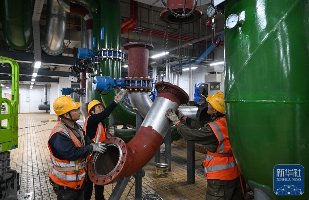 南京超高层建筑项目施工中