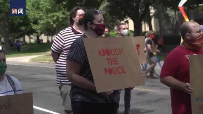 又一非洲裔男子遭美国警察暴力"跪杀"