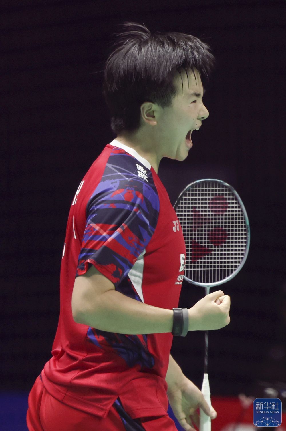 尤伯杯羽毛球赛A组：中国队胜加拿大队