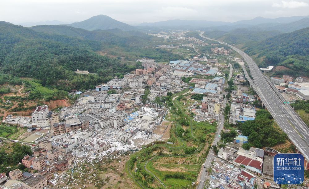 广州龙卷风致5人死亡33人受伤 灾后恢复工作正有序进行 广州龙卷风致5人死亡33人受伤 灾后恢复工作正有序进行