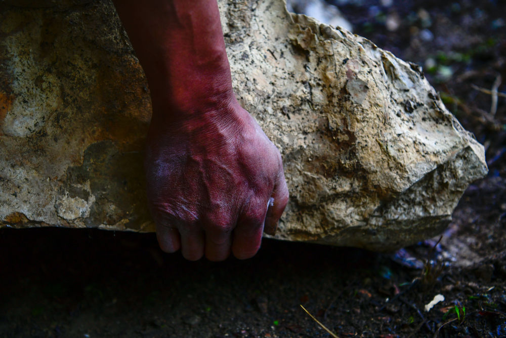 绝壁天渠上流淌的“生机”