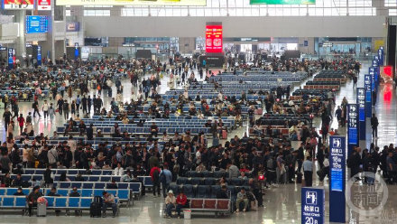 “五一”假期重庆火车站预计日均发送旅客25万人次 这些方向很“火”